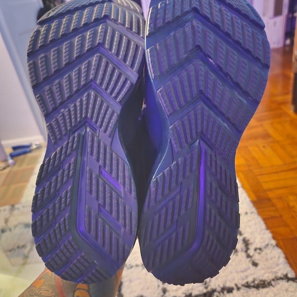 Brooks Men's Navy Athletic Shoes - Picture 2 of 4